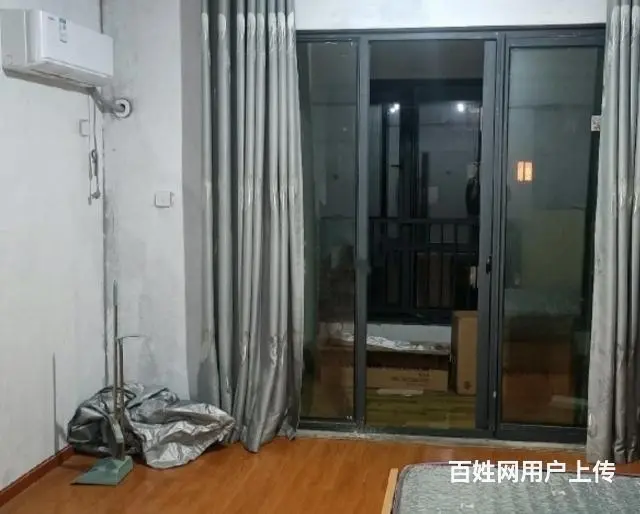 绿岛华府电梯1150元月单身公寓空调等的图片