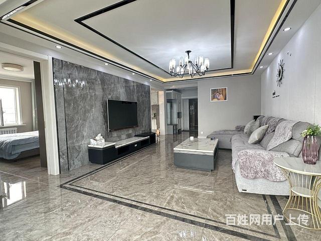 出售天润碧水沿河光景房的图片