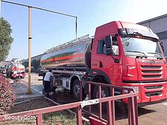 福田国五25吨运油车*后一批清仓价 30.5万处理