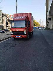 出售4米2重汽豪沃厢式货车 含保险，购置税，上牌