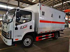 解放危险品厢式气瓶运输车多少钱