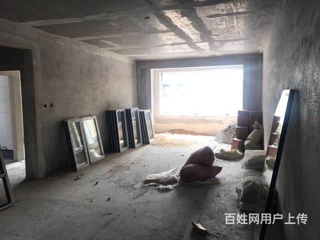 齐悦国际西新房阳光西苑115平3室66万价格的图片