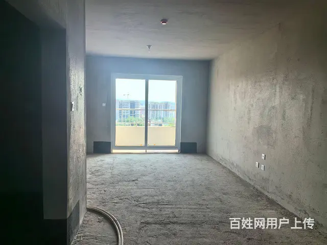 黄河新城114平方，三室两厅一卫，45.5万的图片