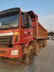 原版原漆的欧曼17年的8.2米大箱。一手车