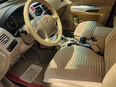 现代 途胜 2009款 2.0 手自一体 两驱舒适天窗型