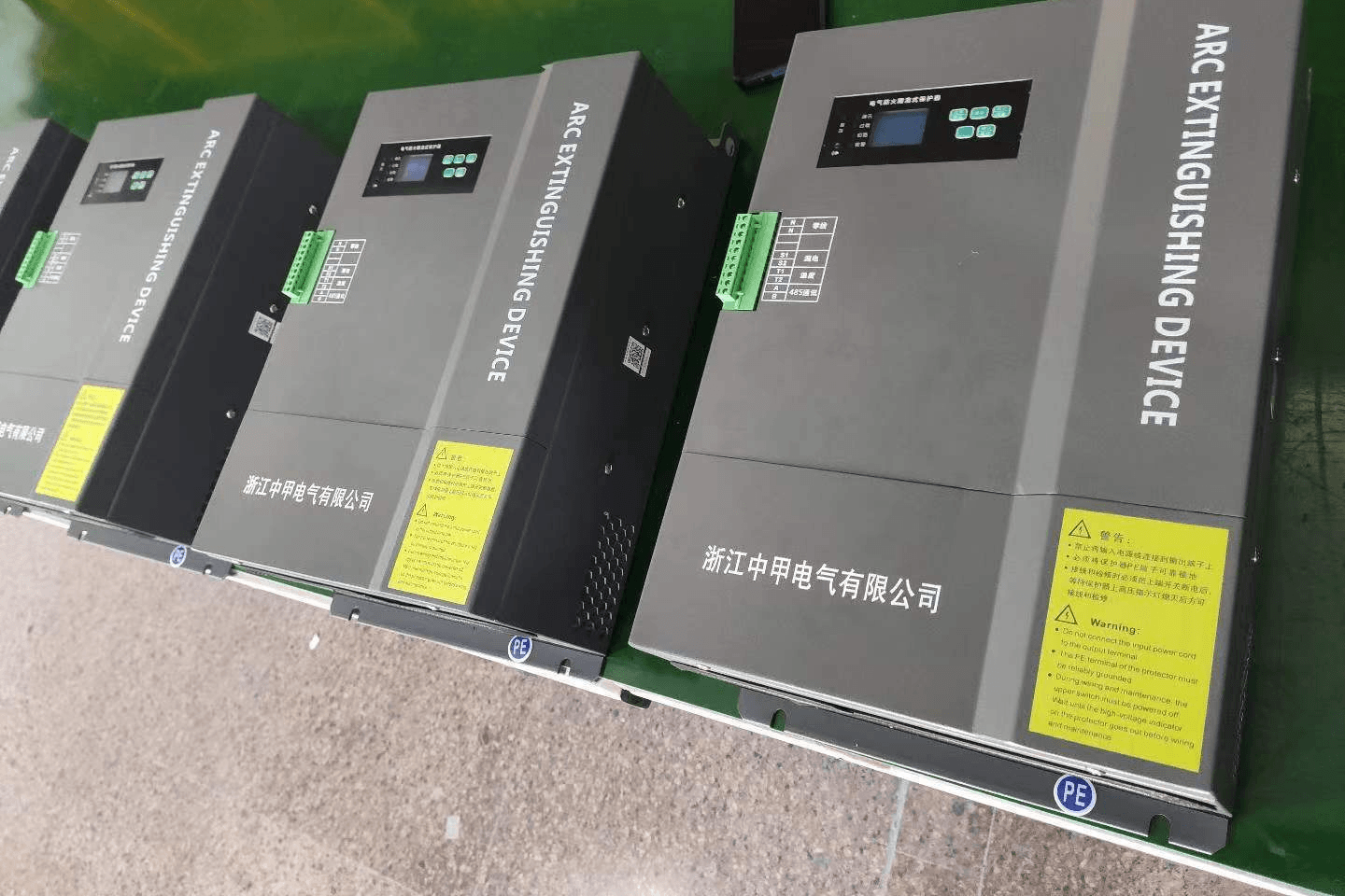 电气防火限流保护器三相