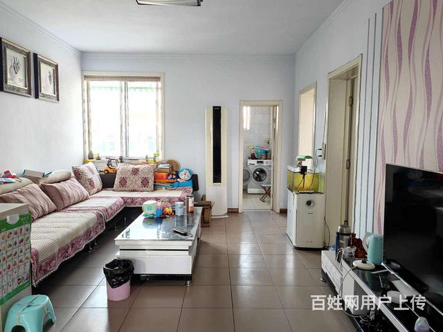 天香公园附近4楼3室，仅售33万，房主急售的图片