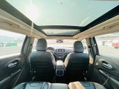 Jeep 自由光 2017款 2.0 手自一体 优越版