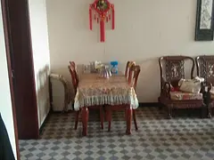 出售二室二厅房屋一套