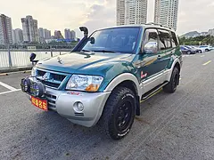 8.98万转03款进口三菱帕杰罗V73四驱豪华版越野车