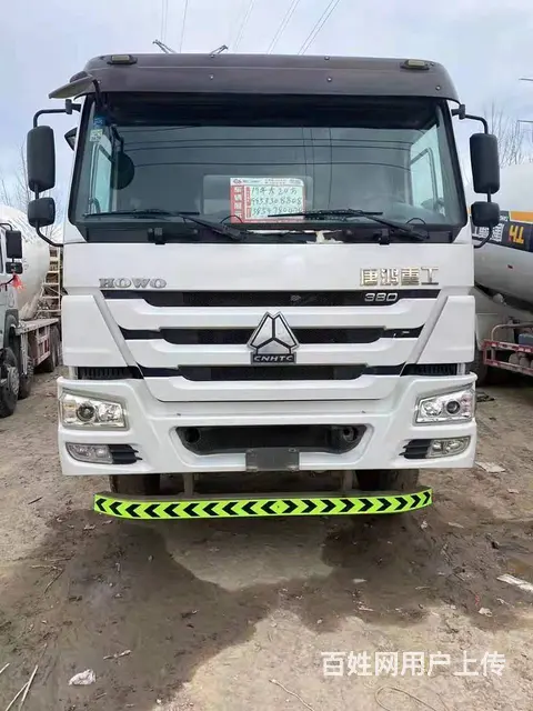 19年豪沃水泥罐车 唐鸿上装 国五排放的图片