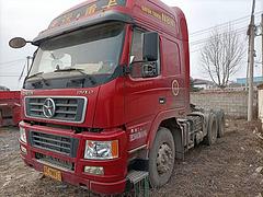 无锡 17年大运牵引车 急售