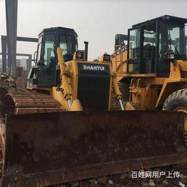 鹤岗周围二手推土机市场 山推16,22推土机出售的图片