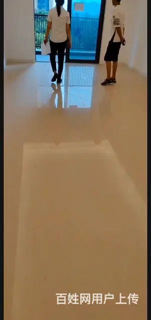 新房首次出租的图片