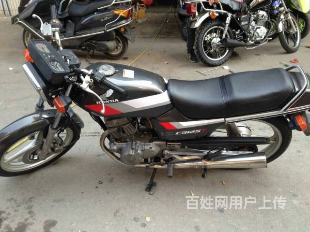 实体店出售进口原装cbt 250cbt 双缸本田王