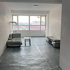 简装干净，交通方便，屋里亮堂。有电梯