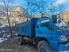时代金刚 自卸车