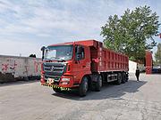 陕汽X6 自卸车300马力 国5 7.6米车厢