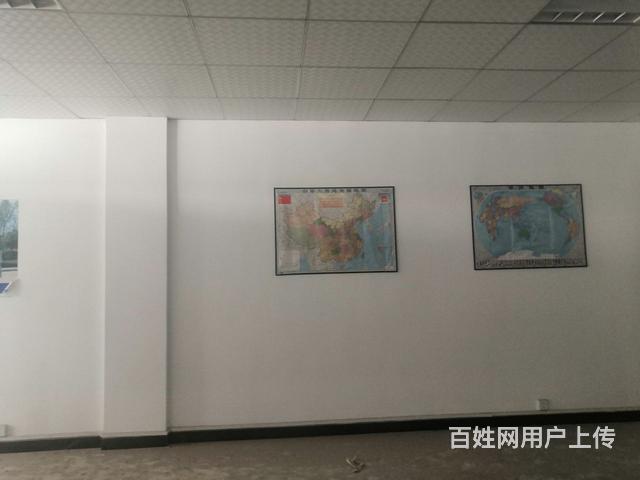 汽配城二楼120平写字楼出租，6元每平每月，6元/平米/天的图片
