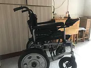 还有一台 闲置轮椅 低价出。