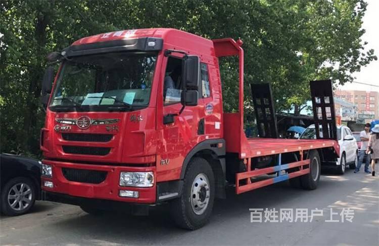 解放龙v低凹板6-15吨挖机平板运输车厂家直销价格