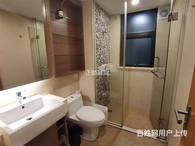 青茂口岸旁 华发世纪城精装三房出售，看房方便的图片