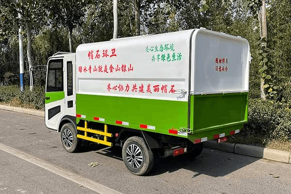 电动瑞虎四轮挂桶式垃圾车