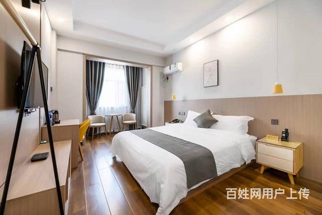 海港区建国路附近营业中大型宾馆整体出租，面积2694平米的图片