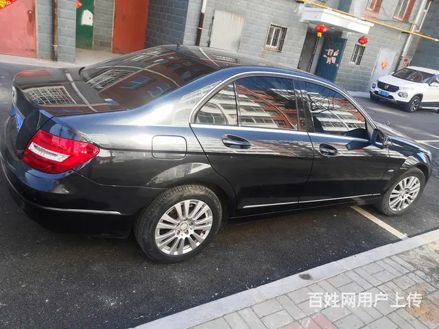 奔驰 奔驰C级 2011款 C 200 CGI 1.8T 手的图片