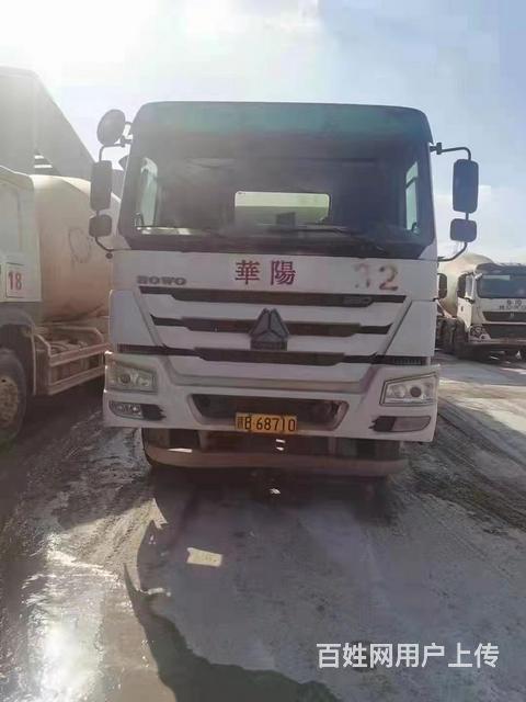 ​18年7月豪沃中联罐，大16方，车况精品的图片