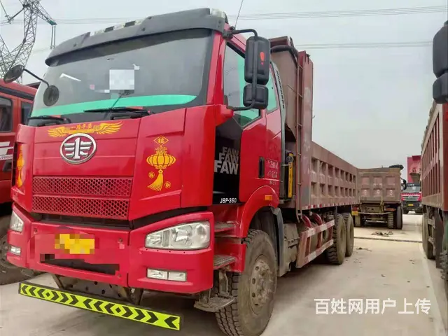 国四解放J6P后八轮自卸车350马力6米5货厢的图片