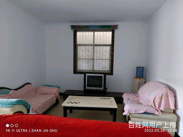 实验小学附近3房110.8㎡超低出售价格的图片