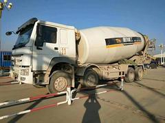 本公司低价转让一批二手混泥土搅拌罐车