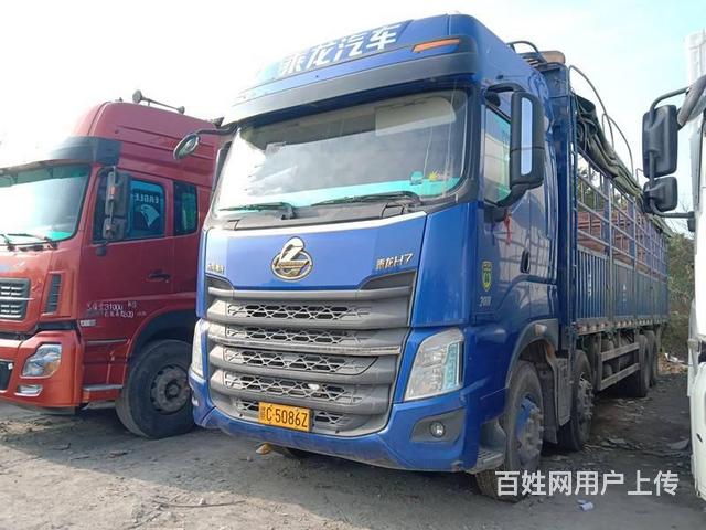 东风柳汽乘龙H7前四后八高栏385马力的图片