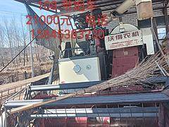 2018年沃德108收割机带炮车