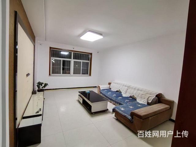 精装房出售的图片