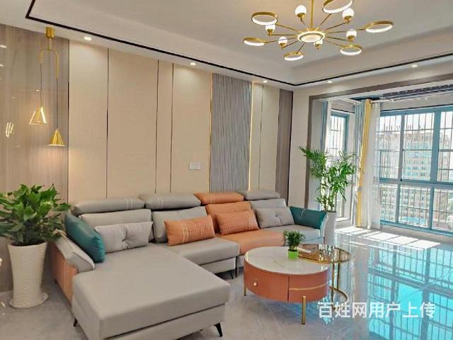 芙蓉  阳光世纪电梯房27楼，毛坯装修未住76.8万的图片