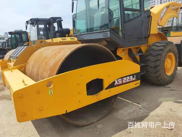 绥化出售二手18吨单钢轮压路机 个人旧徐工压路机的图片