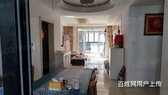 朋友委托，低于市场价，有钥匙，随时看房，急卖的图片