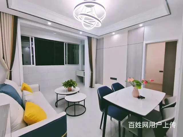 南山公园旁 两室一厅 精装 仅四十多万的图片