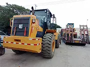 8-9成新二手50装载机-免费送货
