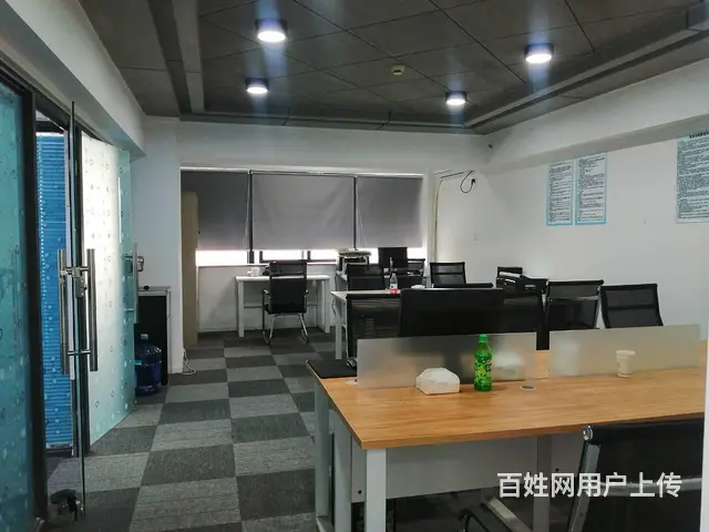 【搞定了！】我本人的办公室，押一付一、租期不限、家具齐全、通的图片