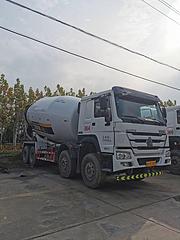 急售18年二手豪沃搅拌车 大20方 前四后八 国五