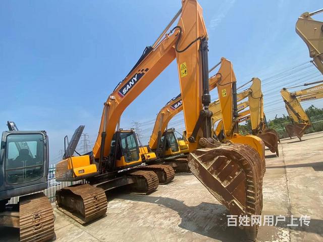 出售二手挖掘机三一215 个人干活车  原厂质保的图片