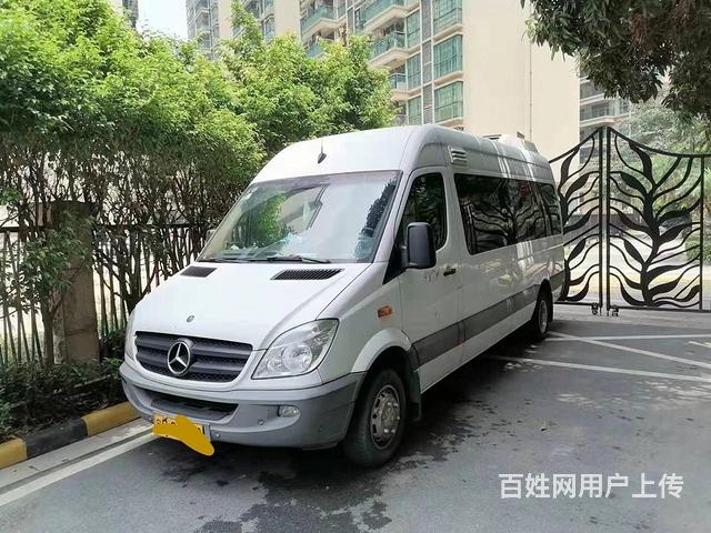 5座：13 年奔驰凌特中型专项作业车的图片