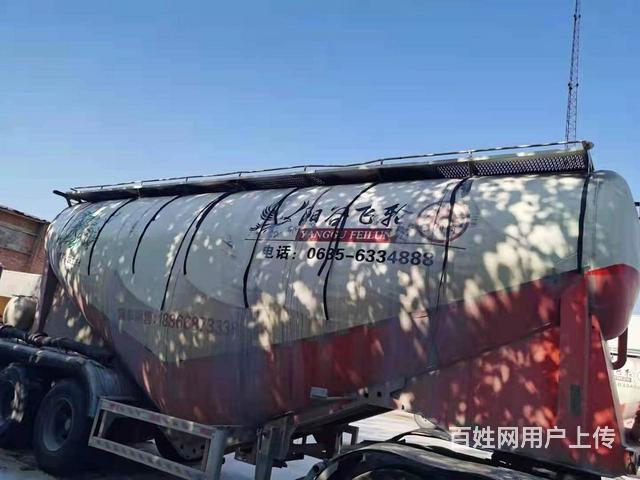 其他 水泥罐车的图片