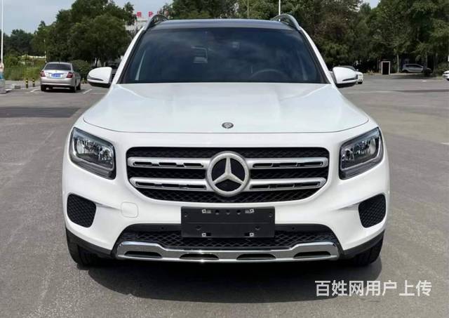 奔驰GLB级 2020款 GLB 180 1.3T 双离合的图片