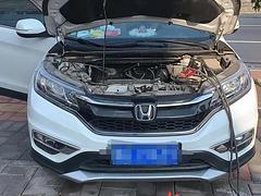 宜黄汽车【【新闻】】道路救援拖车搭电换胎困境吊车车辆救援