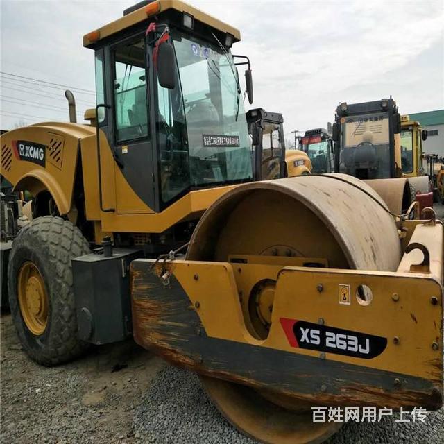 伊春周围二手压路机市场 二手双钢轮振动压路机的图片
