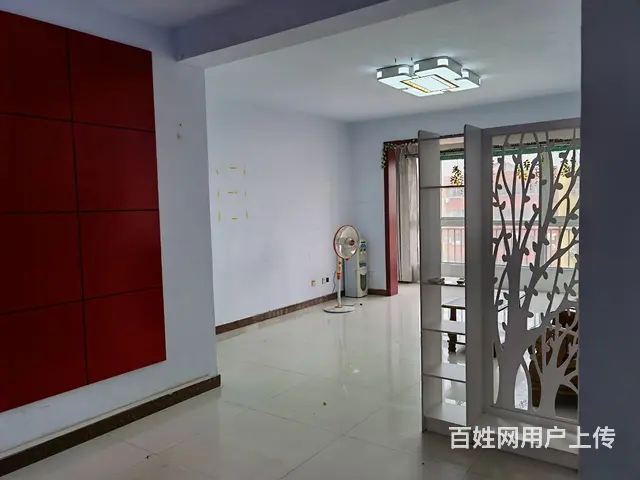 整套出租高层楼有电梯中间的图片